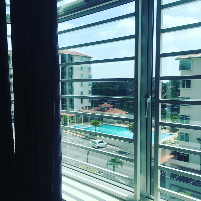 Puncak Alam Allamanda Suite Bandar Puncak Alam Екстериор снимка